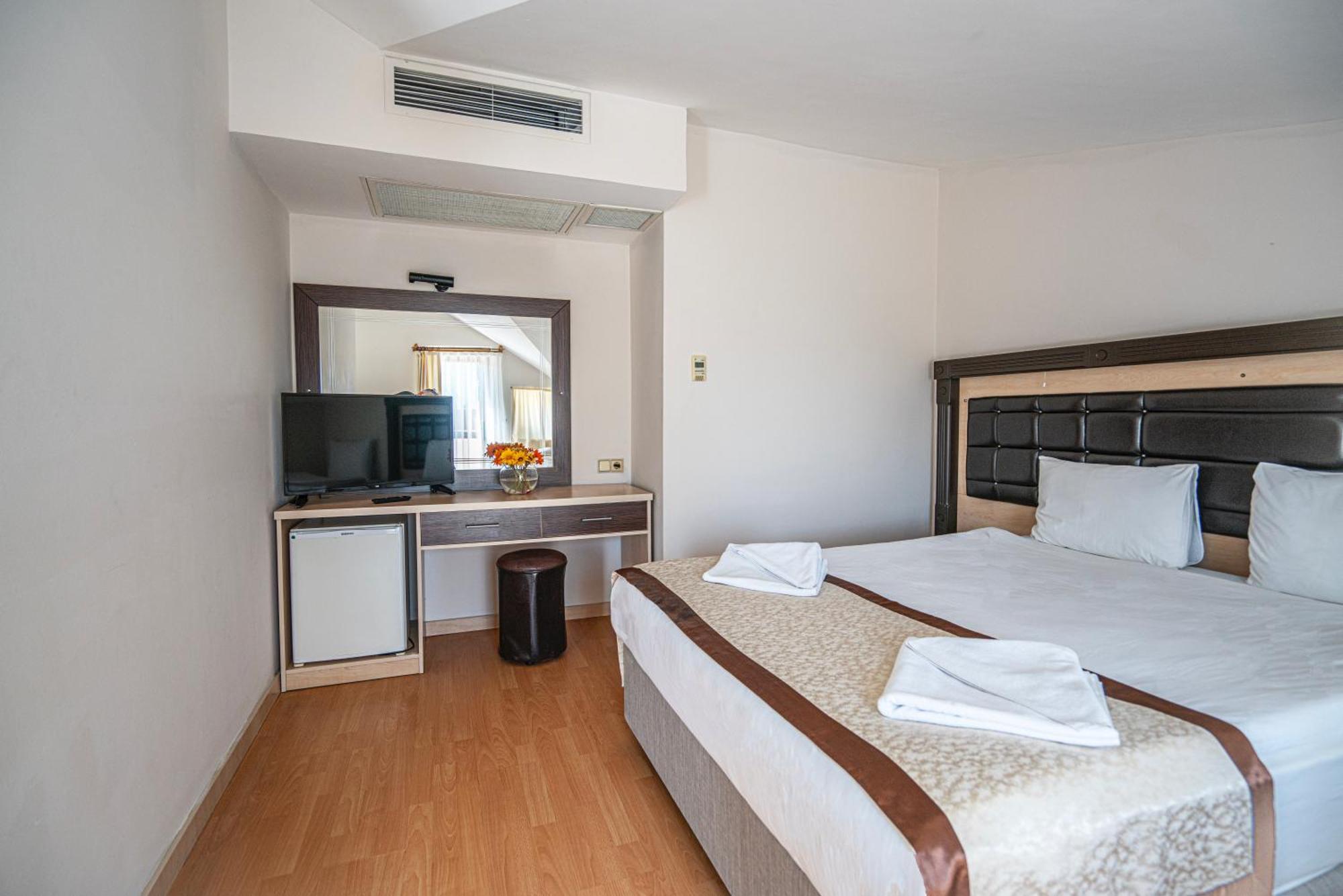 Tu Casa Gelidonya Hotel 凯梅尔 外观 照片